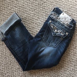 Miss Me Signature Cropped Jeans